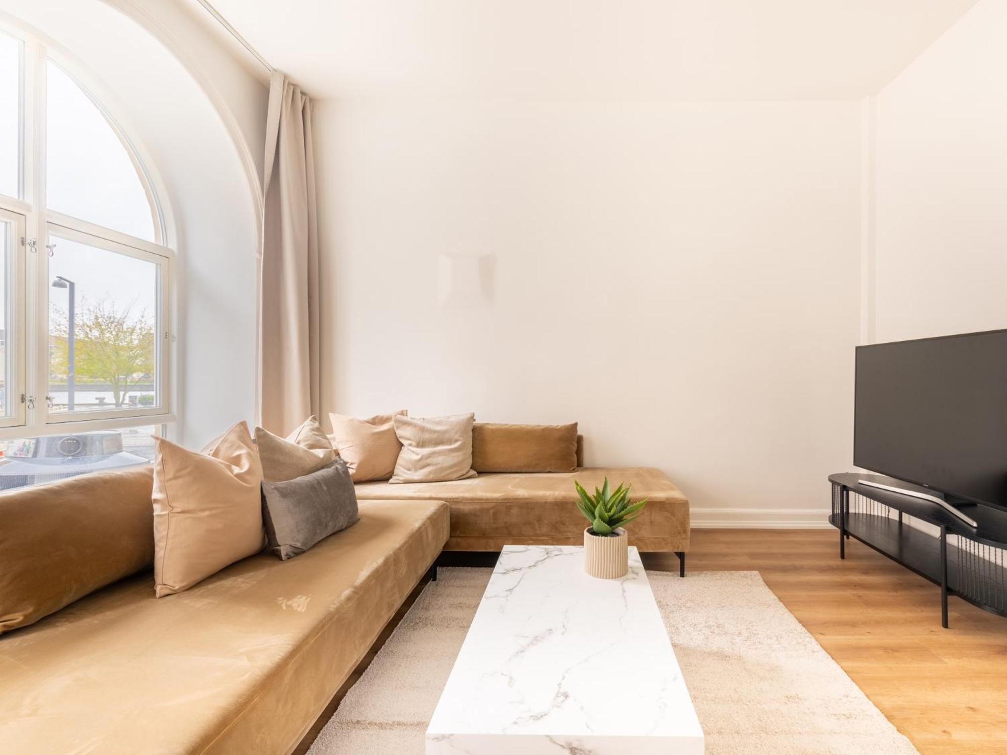 Sanders Noble - Fantastic 4-Bdr Apt In The Capital Kopenhag Dış mekan fotoğraf